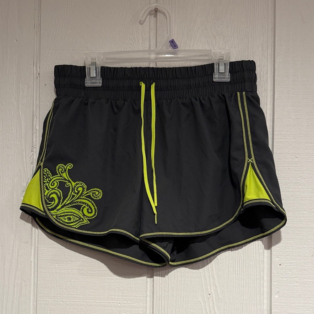 Athleta Neon Accented Women's Athletic Shorts